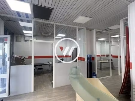local commercial 114 m²