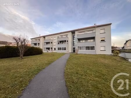 appartement 3 pièces 84 m²