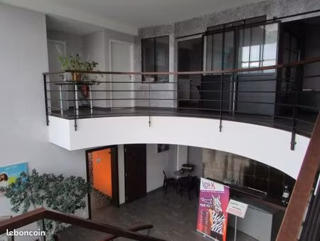 bureaux 120 m²