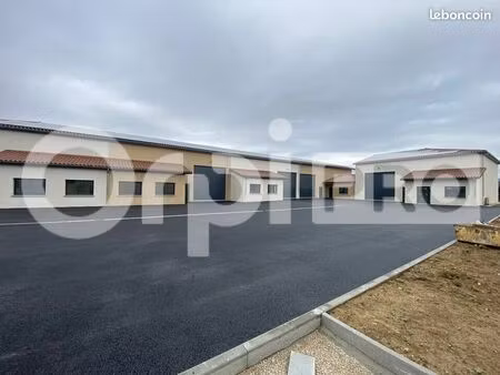 local d'activité 354 m²