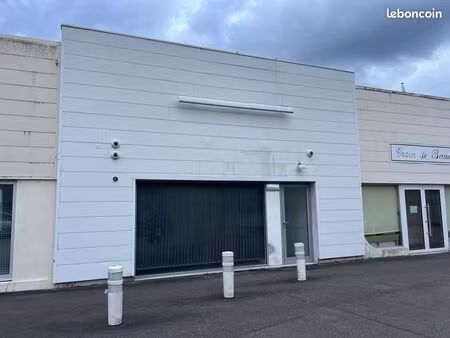 st-georges local commercial de 53 m²