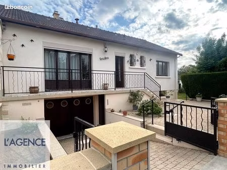 pavillon 5 pièces 82 m²