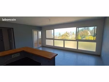 appartement 3 pièces 77 m²