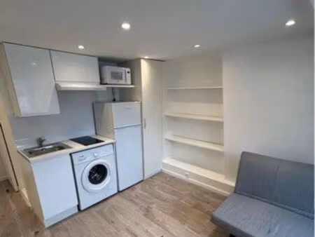 beau studio neuilly orléans