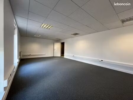 bureaux 276 m²