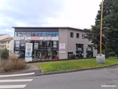 loue bureaux de 50 à 150 m² champagne au mont d'or