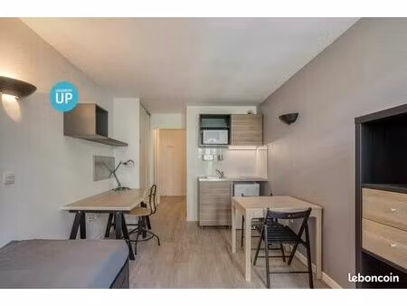 studio 1 pièce 17 m²