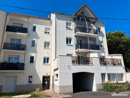 studio 27 m² avec parking