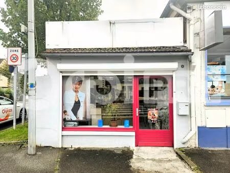 local commercial 55 m²