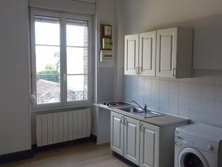 centre ville troyes f2