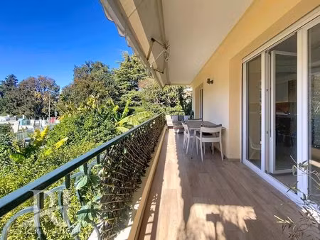 cannes montfleury spacieux 3 p terrasse parking