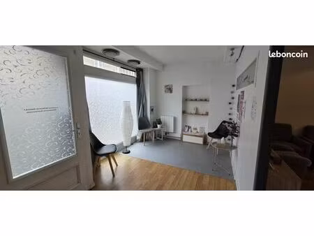 local commercial 32 m²