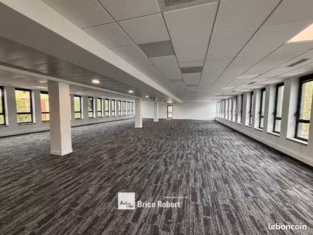 bureaux 175 m²