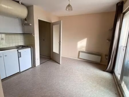 studio 1 pièce 23 m²