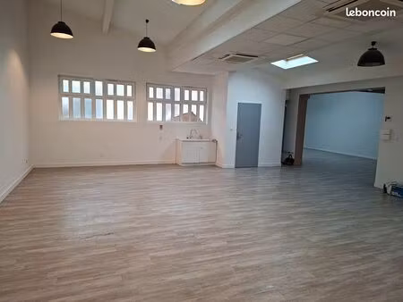 belle surface pour transformation loft ou bureaux