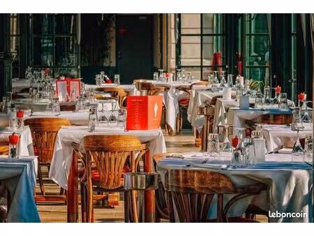 fonds de commerce bar  brasserie 250 m²