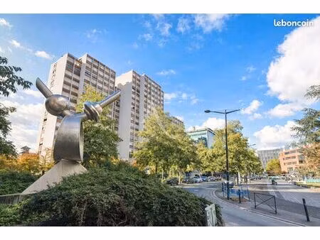 parking/box 25 m² ivry sur seine
