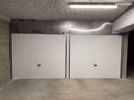 garage box double