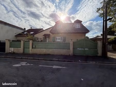 pavillon à argenteuil