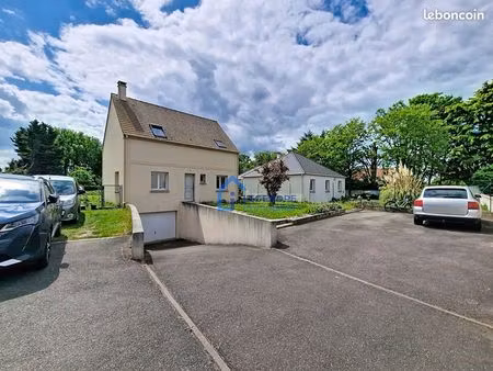 maison 6 pièces 101 m²