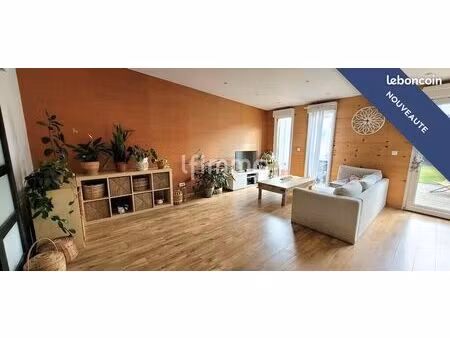 maison 5 pièces 90 m²
