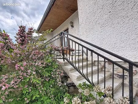 maison 4 pièces 93 m²