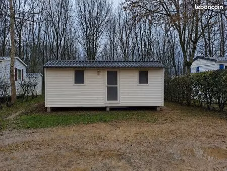 mobil-home refait entièrement