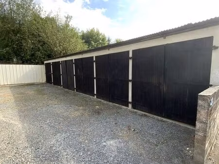 parking/box 20 m² vire
