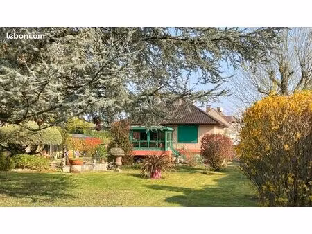 jolie petite maison atypique