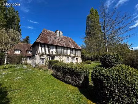 propriété 8 pièces 254 m²