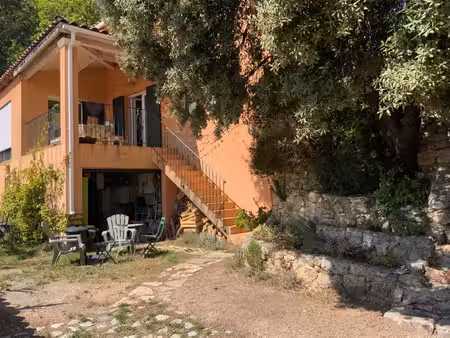 a artignosc sur verdon  villa de 87m2sur 822m2 constructible