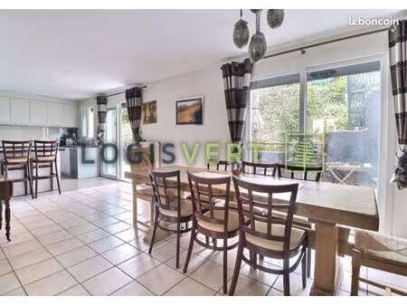 maison 7 pièces 131 m²