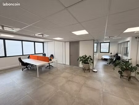 bureaux 90 m² fréjus
