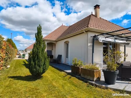 maison plain pied 110 m2 avec sous-sol