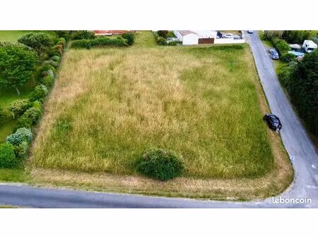terrain 2 543 m² corme ecluse