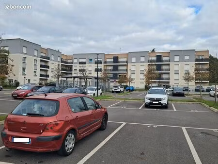 location local commercial / bureaux – 99 m² – étampes (91)