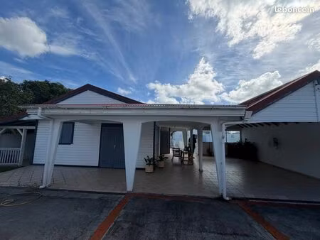 maison 3 chambres avec piscine – baie-mahault – 332 000 fai