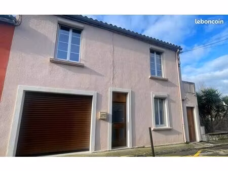 maison familiale pleine de charme aux pieds de la cité de carcassonne