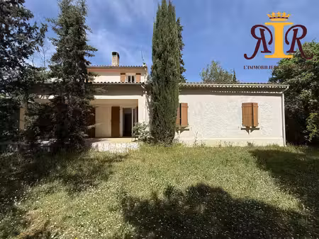 maison t5 en plain-pied de vie de 110m² env sur un terrain de 1