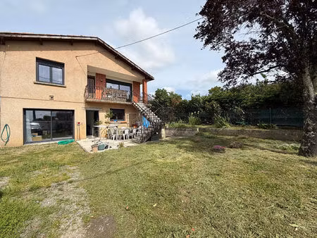 maison familiale larra 7 pièces 160 m2 avec terrasse et jardin