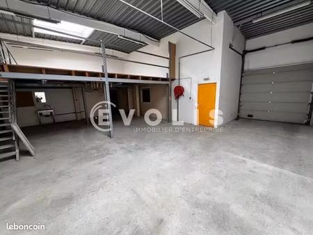 local d'activité 250 m²