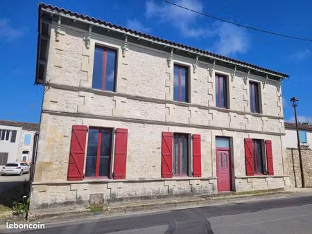 vends maison ancienne