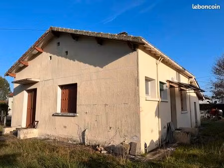 pavillon 1 pièce 62 m²