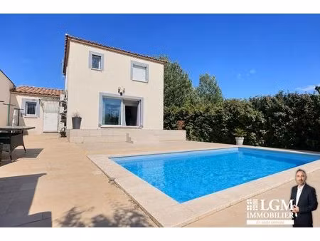 villa de 94 m2 sur 392 m2 de terrain