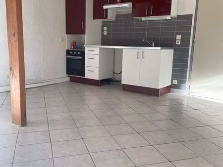 à louer – appartement 65 m² au centre de plaintel