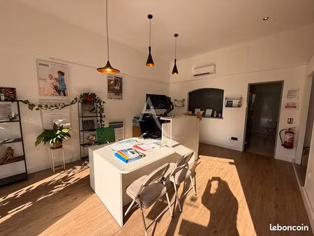 local commercial 62 m² carcassonne