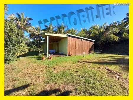 villa 5 pièces 140 m²