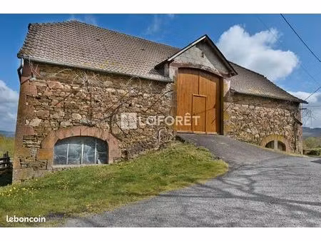 maison 2 pièces 273 m²