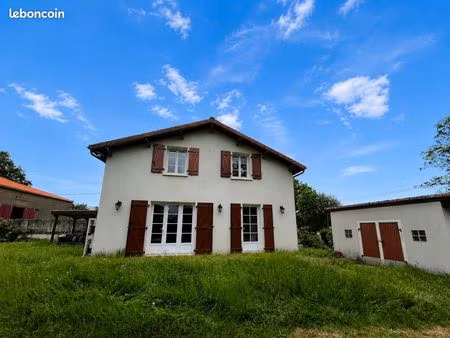 maison 5 pièces 144 m²