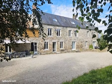 maison 10 pièces 242 m²